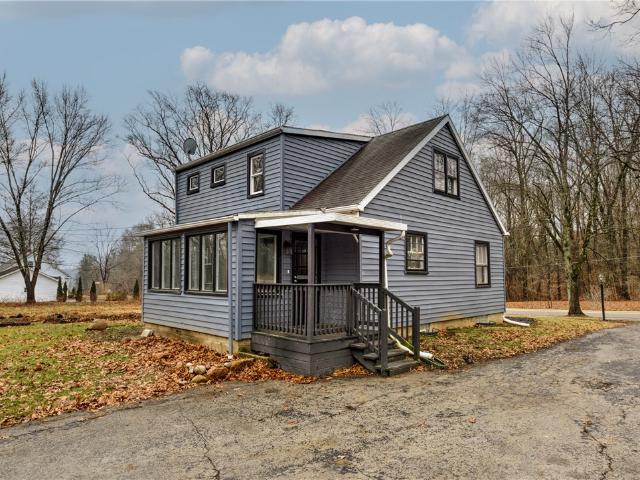 House for sale in Hillsville, Pennsylvania