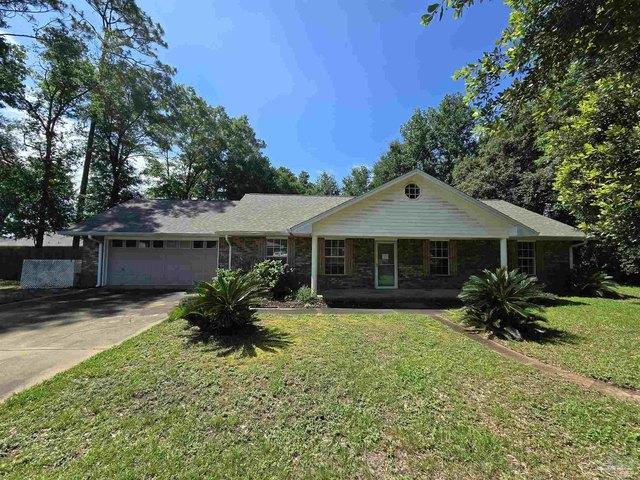 House for sale in Milton, Florida