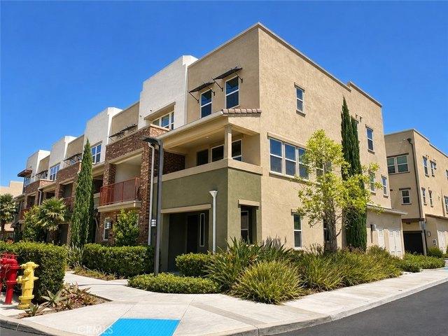 Townhouse for sale in Buena Park, California
