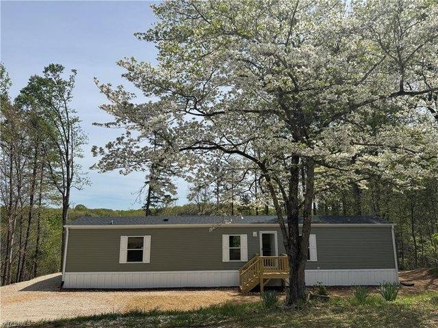 House for sale in Belews Creek, North Carolina