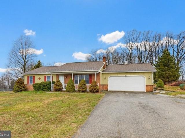 House for sale in Kinzers, Pennsylvania