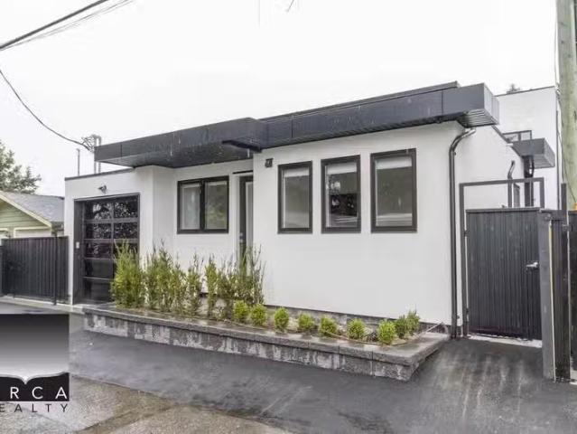 House for rent in North Vancouver, British Columbia