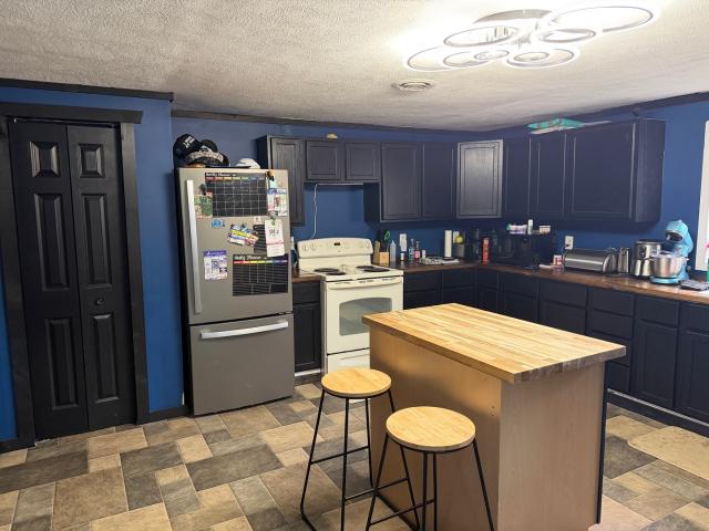 House for sale in Perry, Illinois