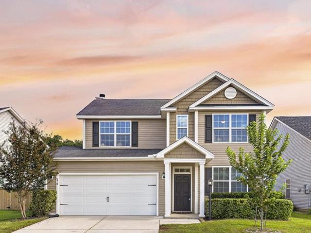 House for sale in Moncks Corner, South Carolina