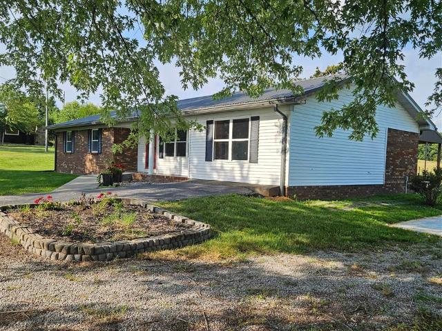 House for sale in Eighty Eight, Kentucky