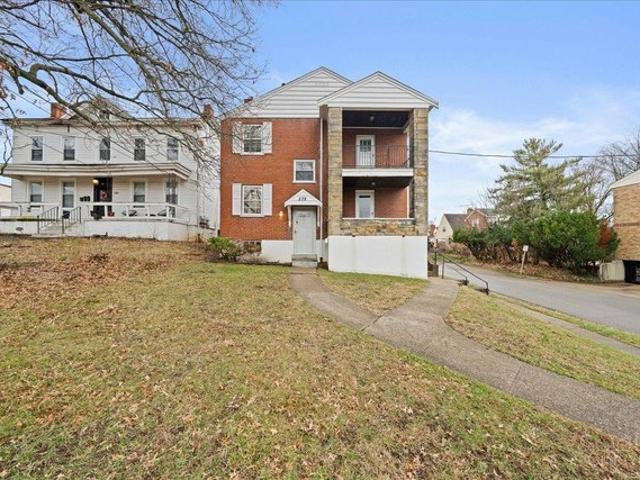 House for sale in Roselawn, Ohio