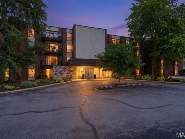 Condo for sale in Saint Louis, Missouri