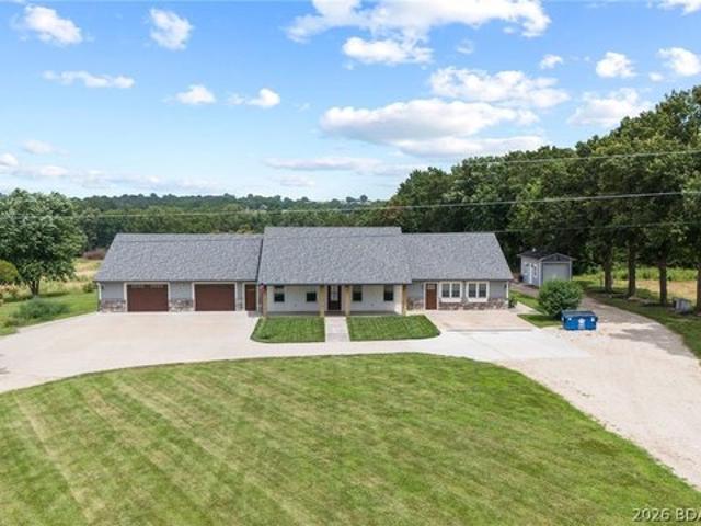 House for sale in Russellville, Missouri