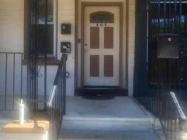Condo for rent in Camden