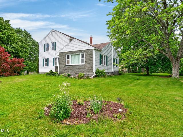 House for sale in Guilderland, New York