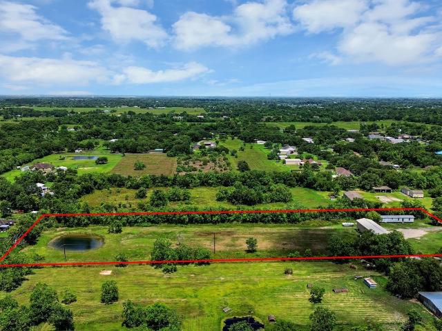 Land for sale in Santa Fe, Texas