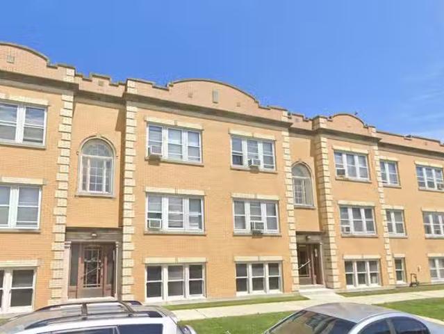 Condo for rent in Berwyn