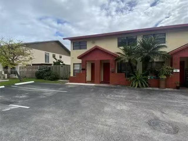Condo for rent in Miami