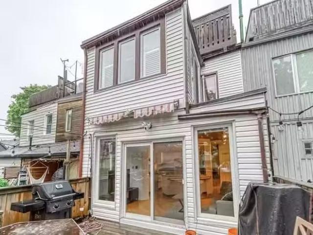 Condo for rent in Woburn, Ontario