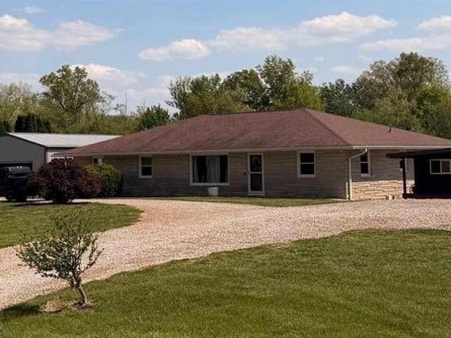 House for sale in Jasonville, Indiana