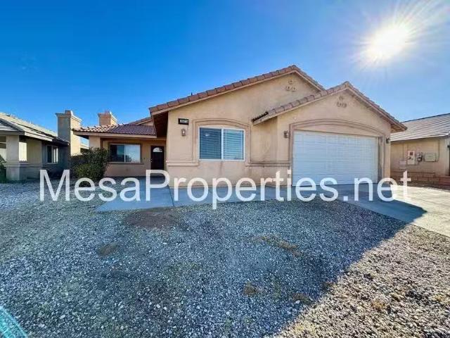 House for rent in Ontario