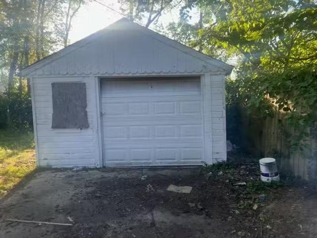 House for rent in Detroit