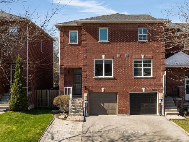 Townhouse for sale in Woburn, Ontario