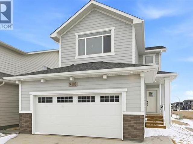House for sale in Saskatoon, Saskatchewan