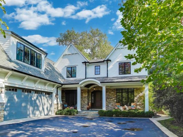 House for sale in Northbrook, Illinois
