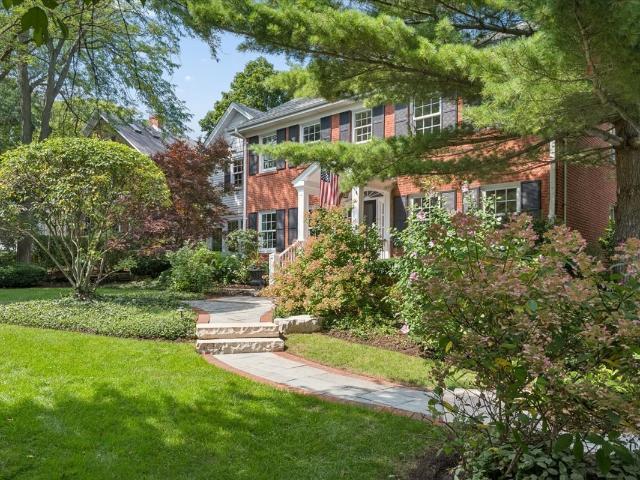 House for sale in Winnetka, Illinois