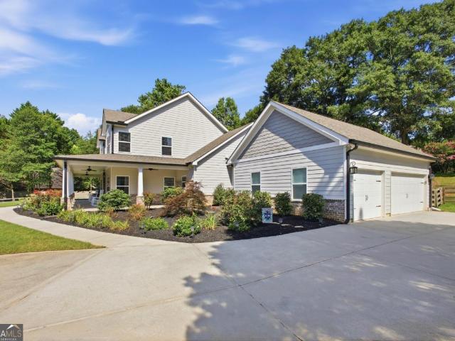 House for sale in Braselton, Georgia
