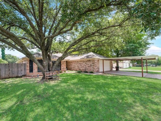 House for sale in Wise, Texas
