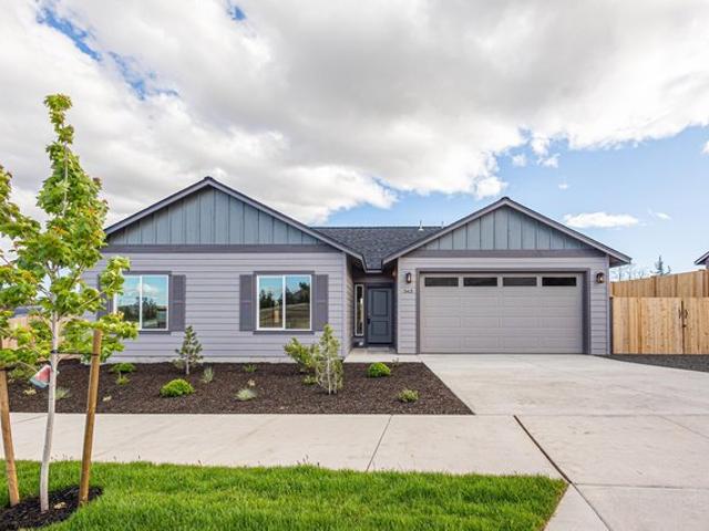 House for sale in Oregonia