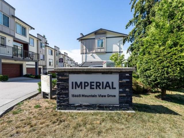 Townhouse for sale in Surrey, British Columbia