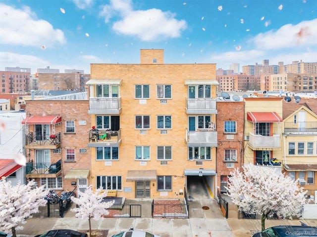 Condo for sale in Queens, Arverne
