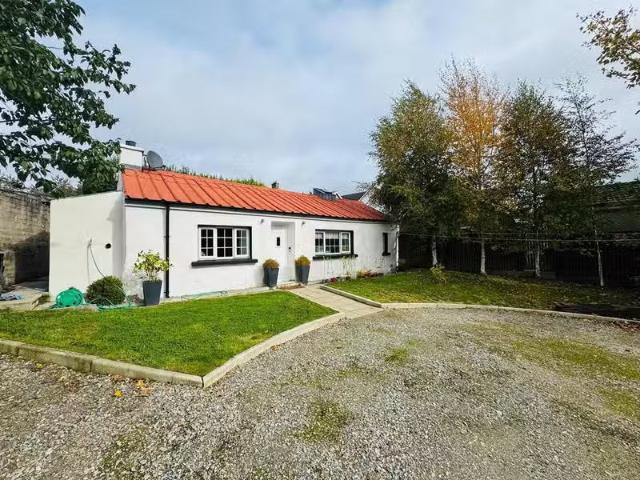 House for sale in Derry