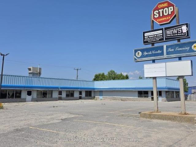 Commercial for rent in Marathon, Northwestern Ontario