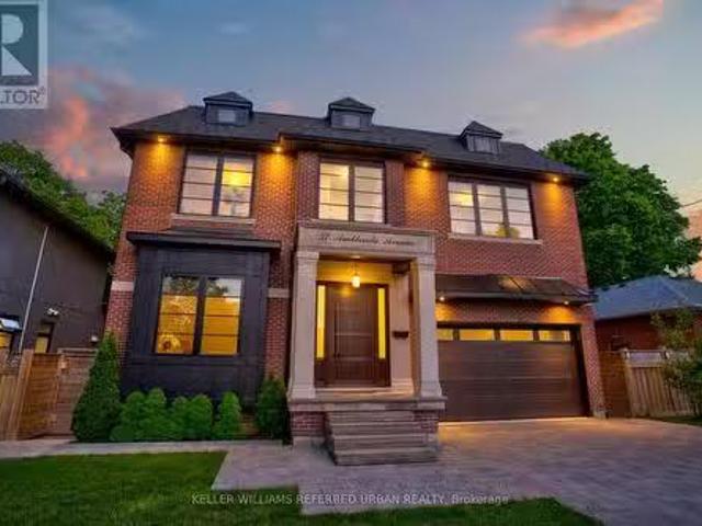 House for sale in Etobicoke
