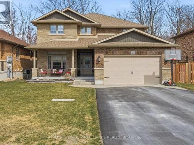 House for sale in Quinte West, Ontario