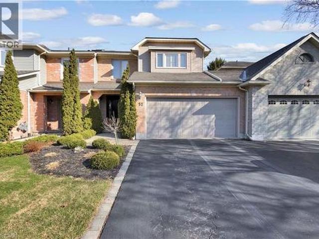 House for sale in Ancaster, Ontario
