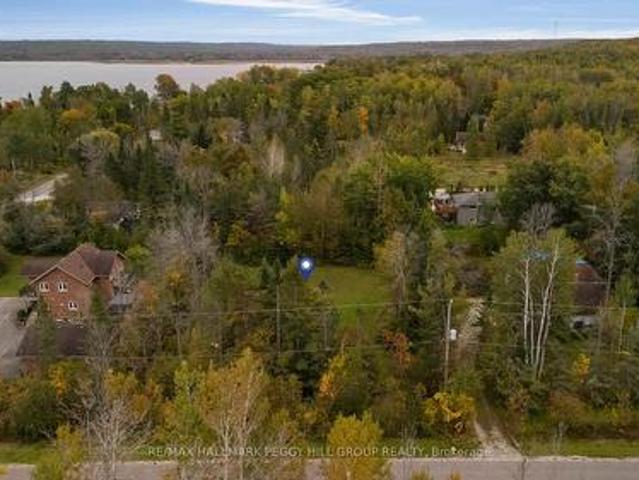 Land for sale in Victoria Harbour, Tay