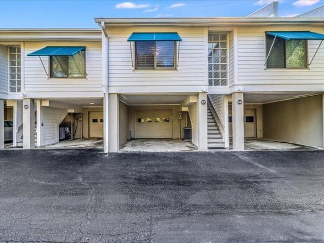Townhouse for sale in Isle Of Palms, South Carolina