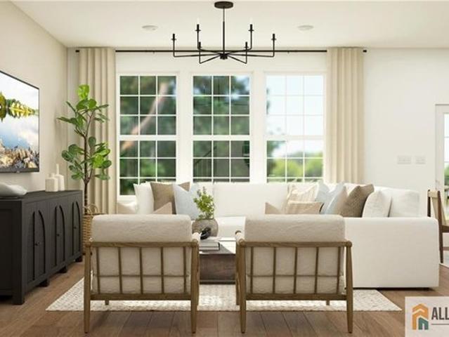 Townhouse for sale in Dayton, New Jersey