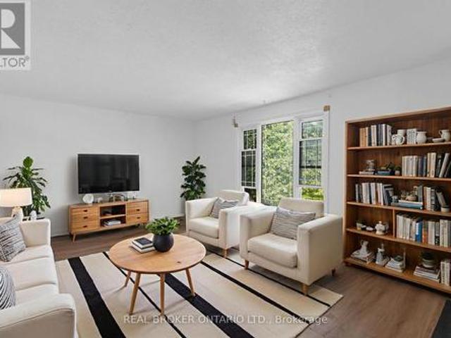 House for sale in Barrie, Ontario