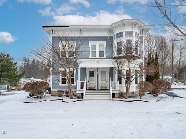 House for sale in Broadalbin, New York