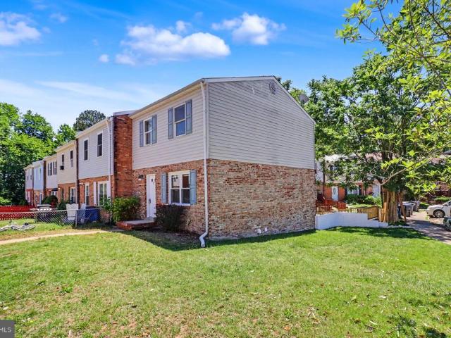 Townhouse for sale in Virginia