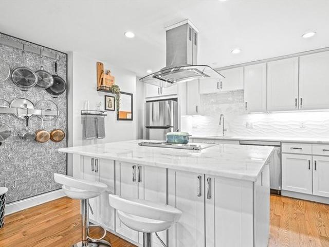 Condo for sale in Chelsea, Massachusetts