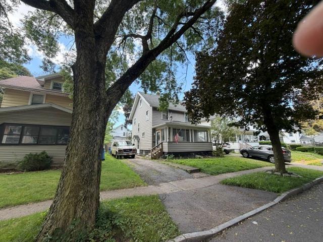 House for sale in Oak Hill, New York