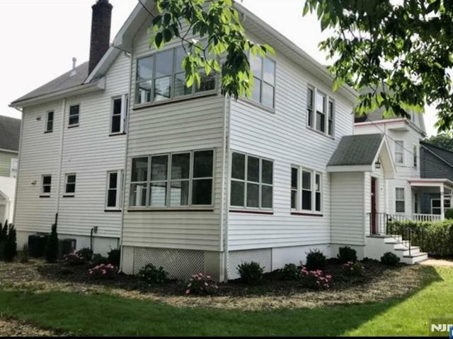 Duplex for rent in Montclair