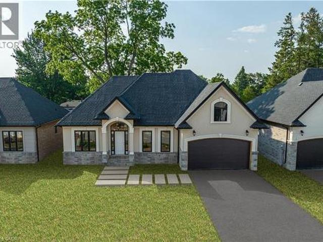 House for sale in Ancaster, Ontario