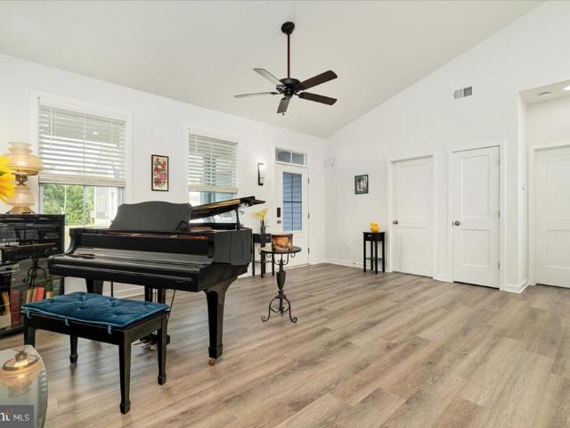 House for sale in Bunker Hill, West Virginia