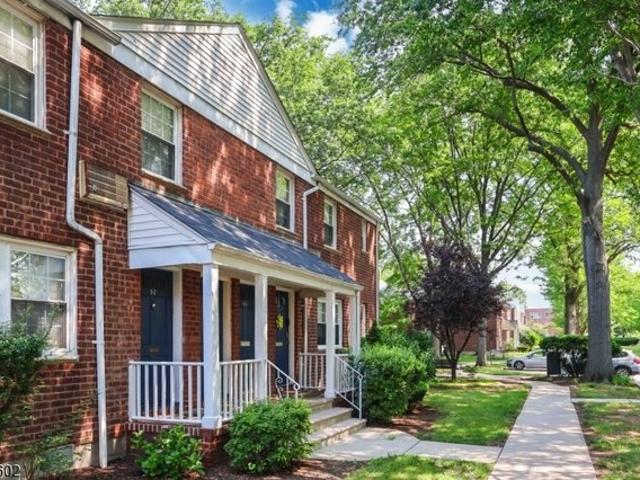 Condo for sale in Rutherford, New Jersey