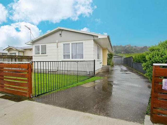 Apartment for rent in Days Bay, Wellington