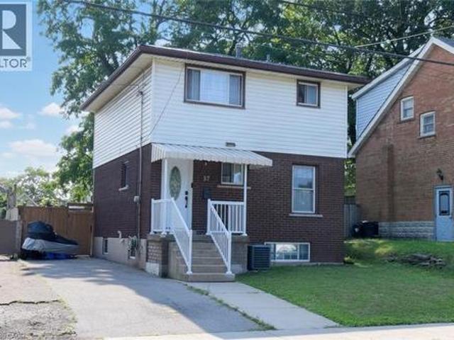 House for sale in Ancaster, Ontario