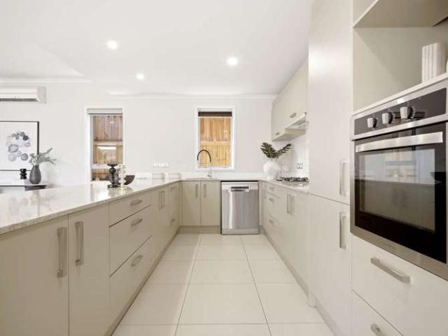 House for sale in Paremoremo
